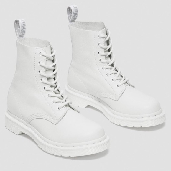 Dr. Martens 1460 PASCAL WOMEN'S MONO LACE UP LEATHER BOOTS - Picture 15 of 16